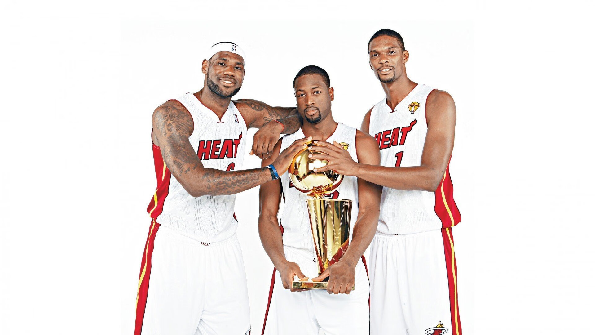 男子国家队加强三分球练习提升外线威胁，三分球训练教学视频